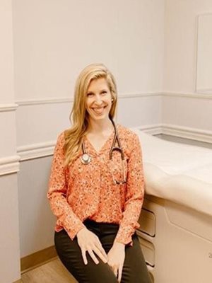 Dr. Lindsay Blackmon